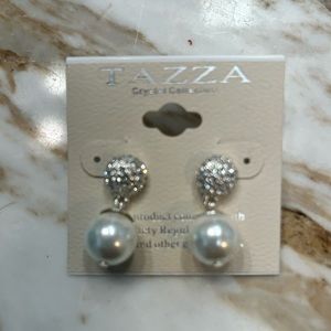 Costume Pearl and diamond earrings